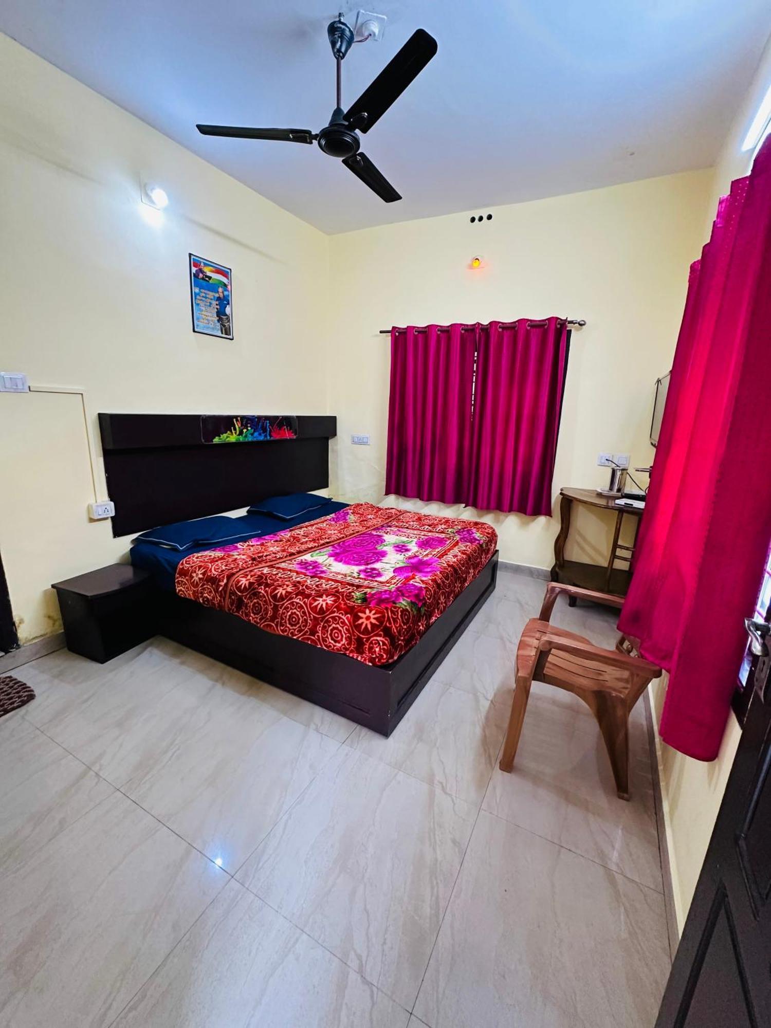 G Mount Budget Stay Муннар Экстерьер фото
